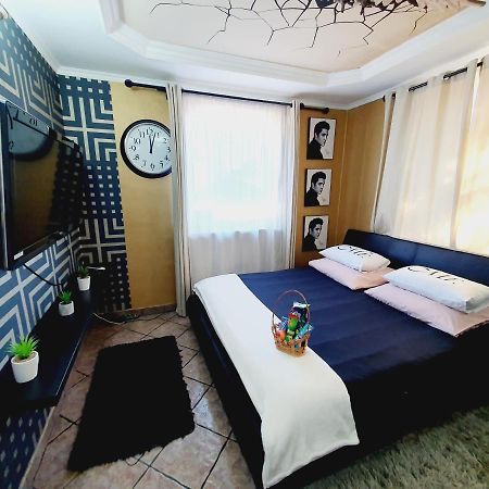 וסס Airport Luxury Apartman 42 מראה חיצוני תמונה