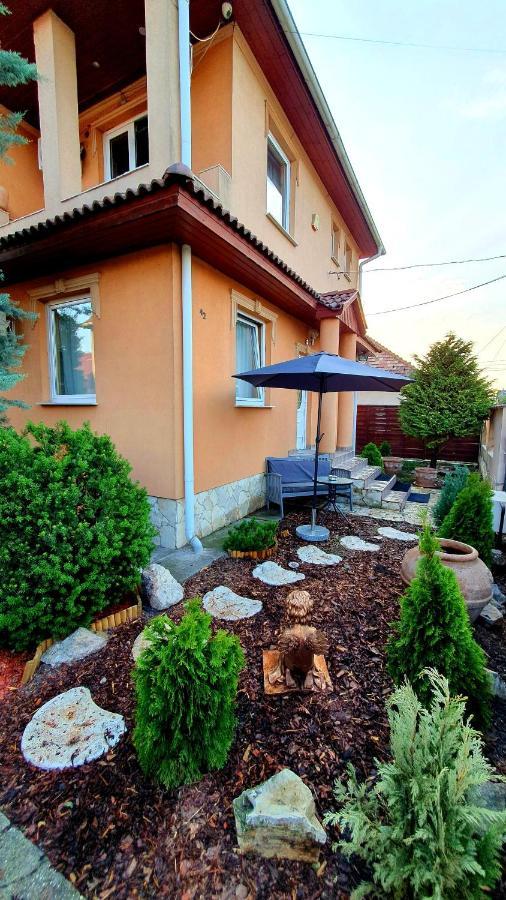 וסס Airport Luxury Apartman 42 מראה חיצוני תמונה